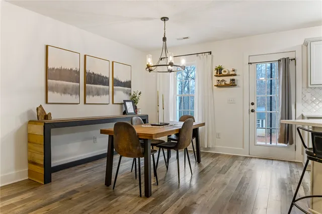 $324,900 | 144 Jefferson Road, West Union, SC 29696