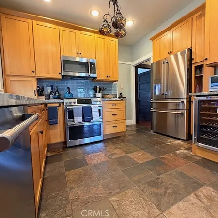 $5,795 | 100 South Prospect Avenue, Redondo Beach, CA 90277