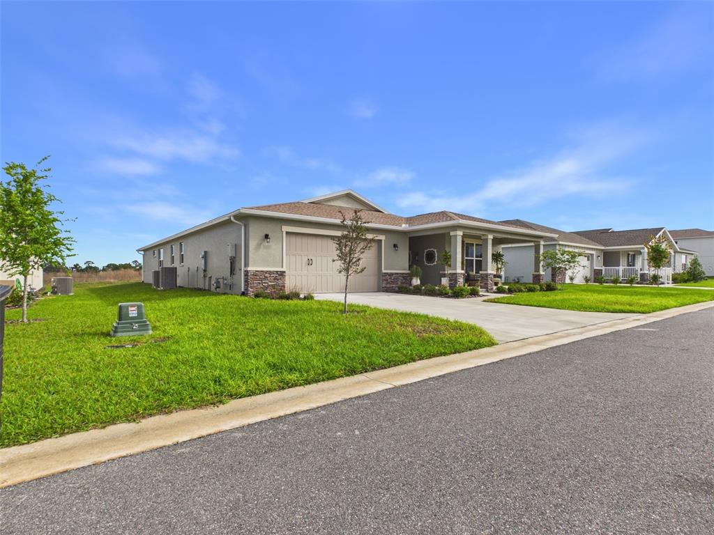 7545 Southwest 56th Place Ocala, FL 34474 - Photo 3 of 60