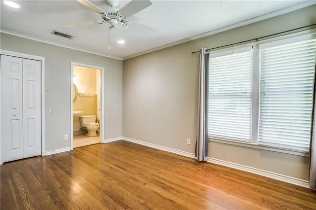 $4,000 | 3517 Rogers Avenue, Fort Worth, TX 76109