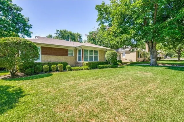 $4,000 | 3517 Rogers Avenue, Fort Worth, TX 76109