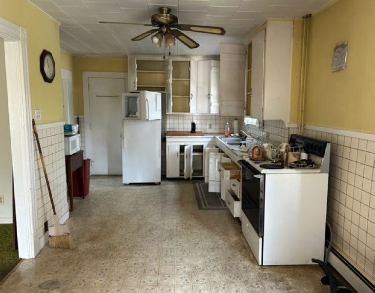 39 Gilbert Street Berlin, NH 03570 - Photo 15 of 17