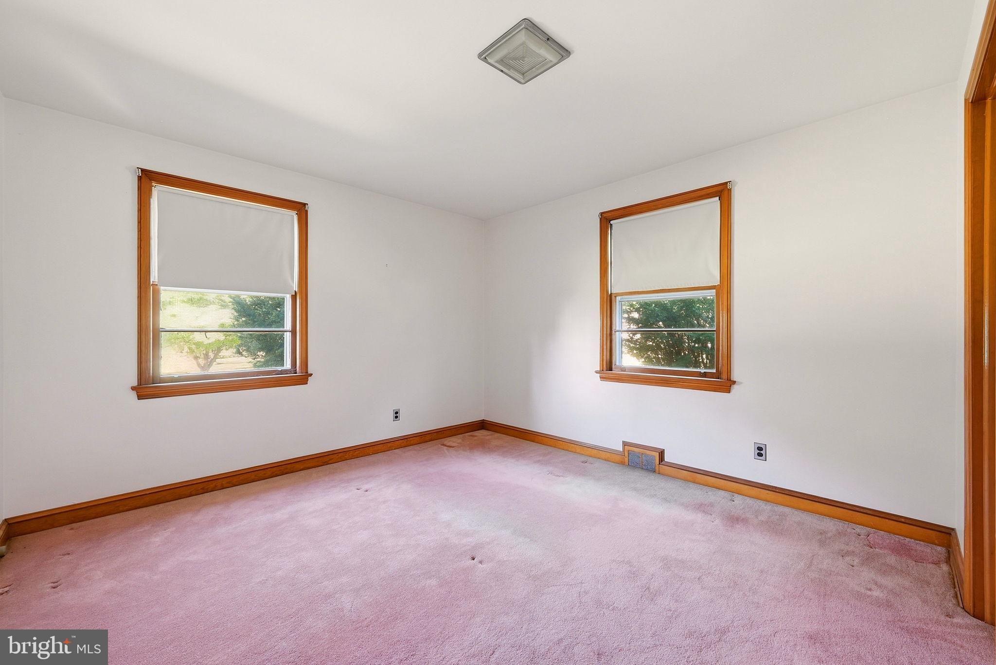 51 Quaker Road Mickleton, NJ 08056 - Photo 12 of 25 Gallery Image 12