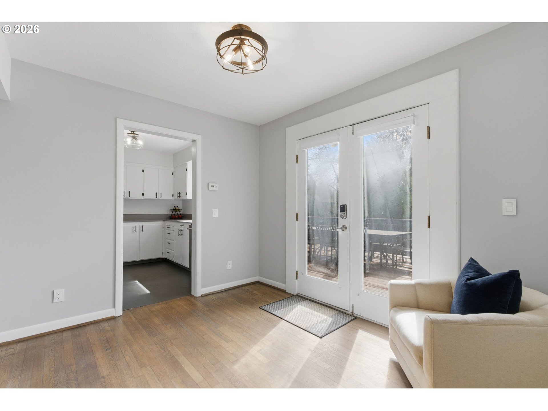 3734 Southwest Hamilton Street Portland, OR 97221 - Photo 12 of 36