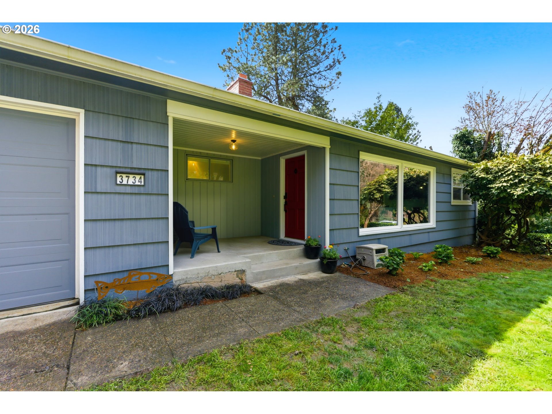 3734 Southwest Hamilton Street Portland, OR 97221 - Photo 4 of 36