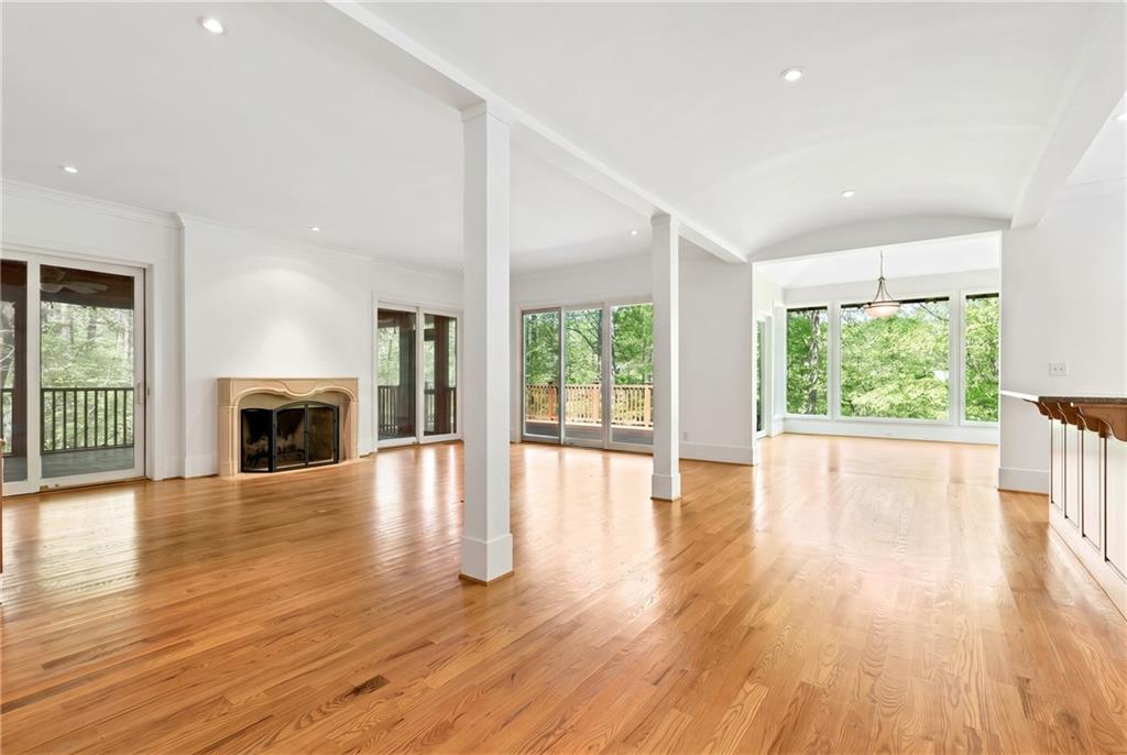 6960 Riverside Drive Atlanta, GA 30328 - Photo 9 of 53
