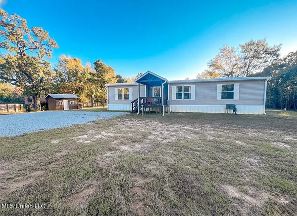 $284,000 | 1459 French Road, Byhalia, MS 38611