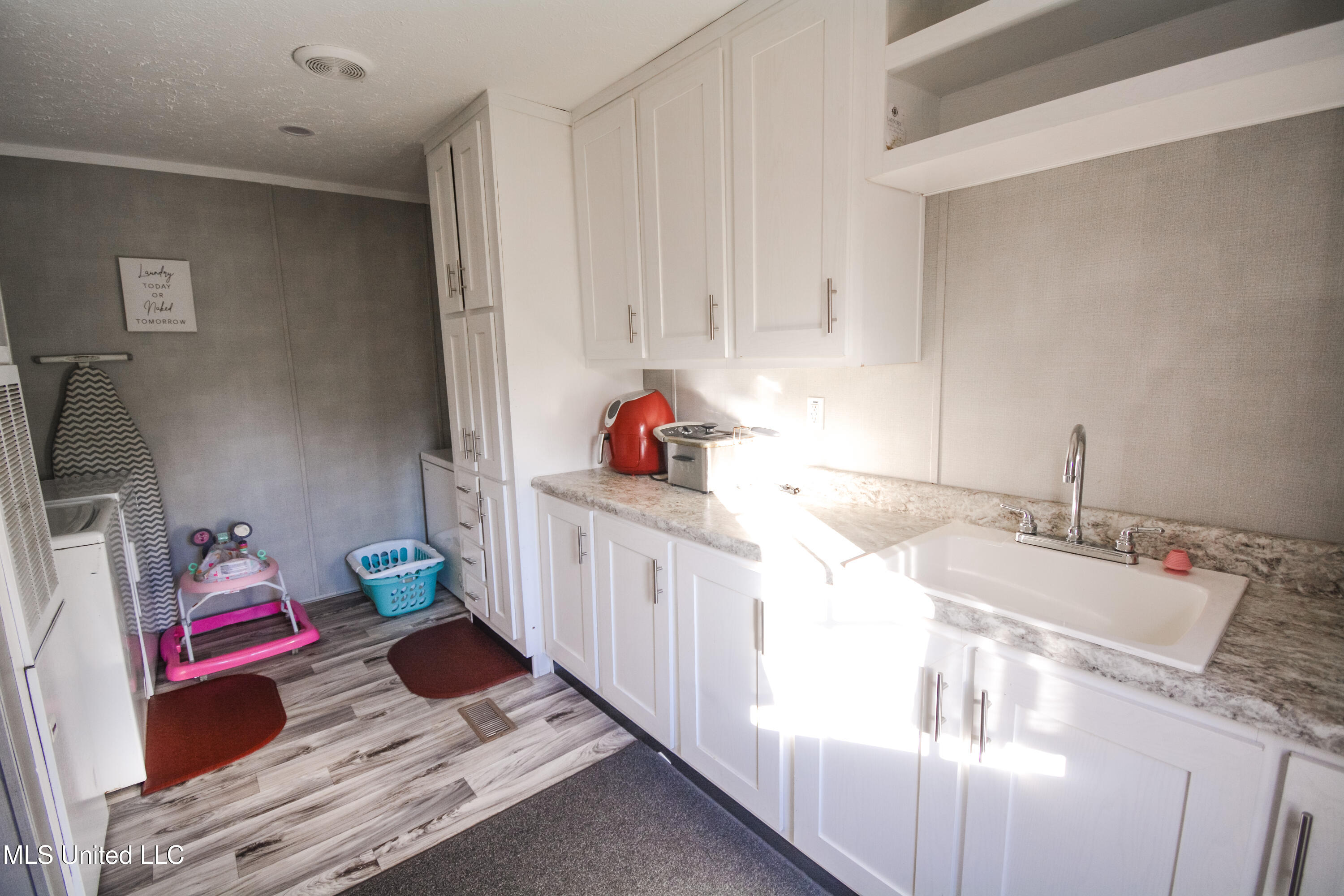 1459 French Road Byhalia, MS 38611 - Photo 50 of 51 DSC_0014