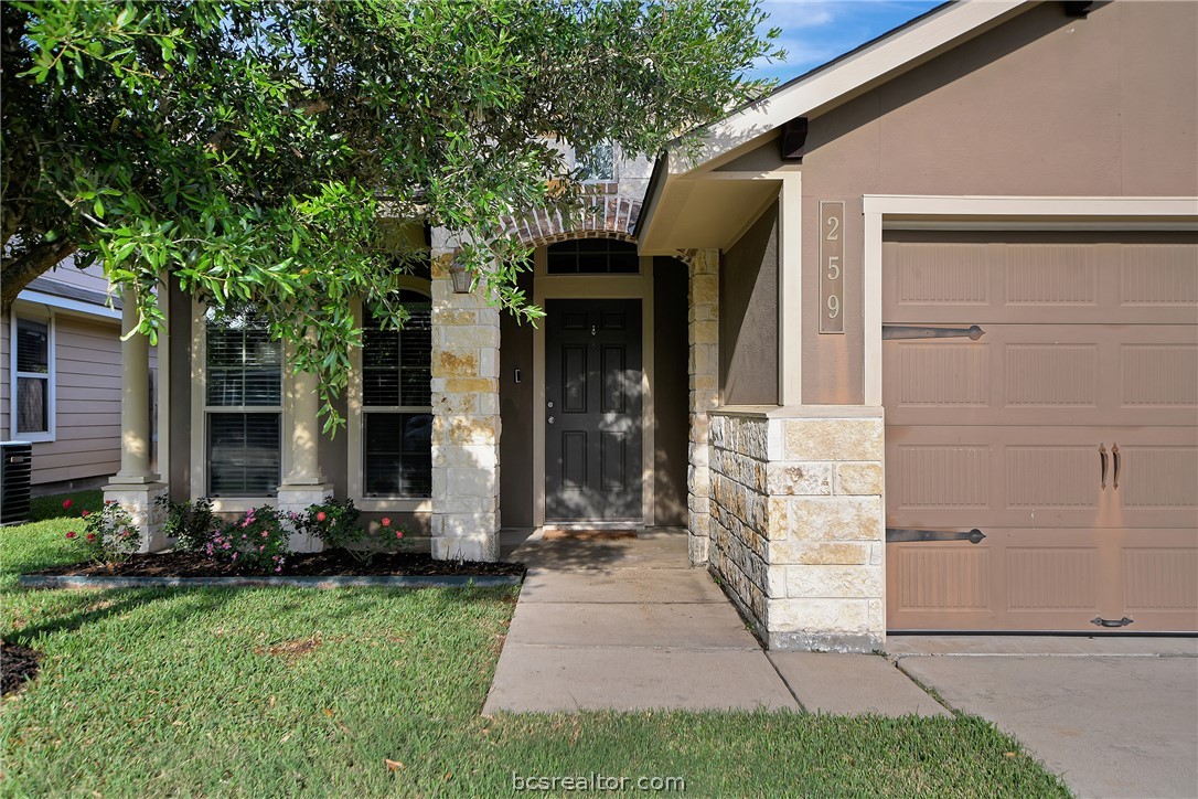 259 Fieldstone Place College Station, TX 77845 - Photo 4 of 35