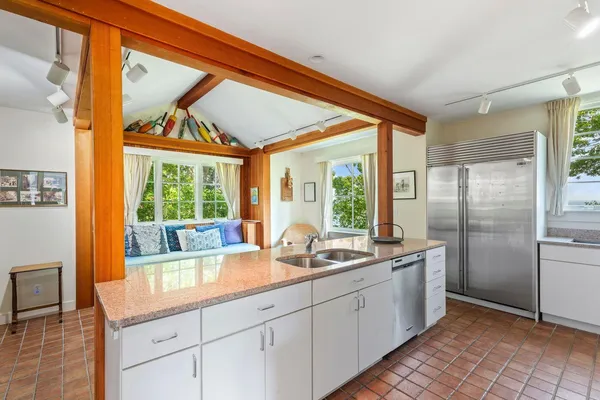 $6,485,000 | 80 Hayfield Way, Rockport, ME 04856