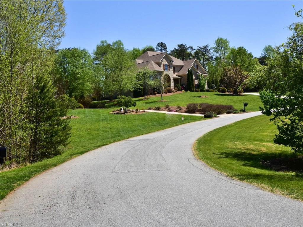 5004 Robdot Drive Oak Ridge, NC 27310 - Photo 2 of 30