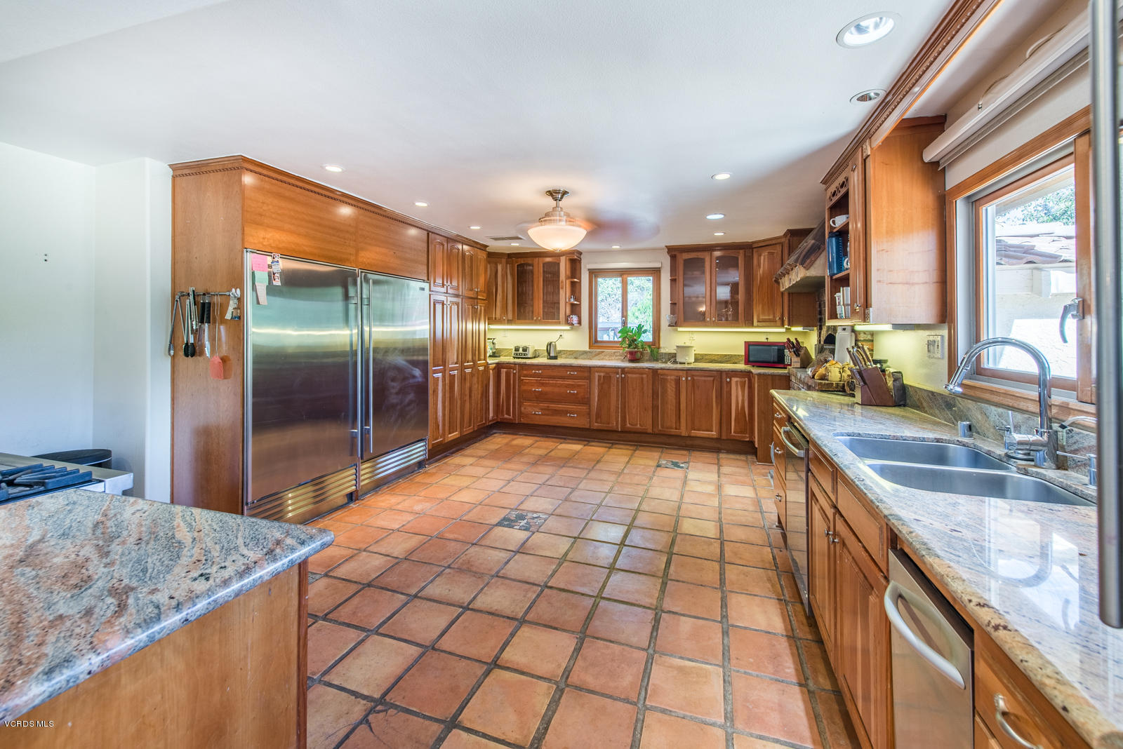 1366 Rambling Road Simi Valley, CA 93065 - Photo 12 of 47 MLS 1366 Rambling Rd Simi Valley-12