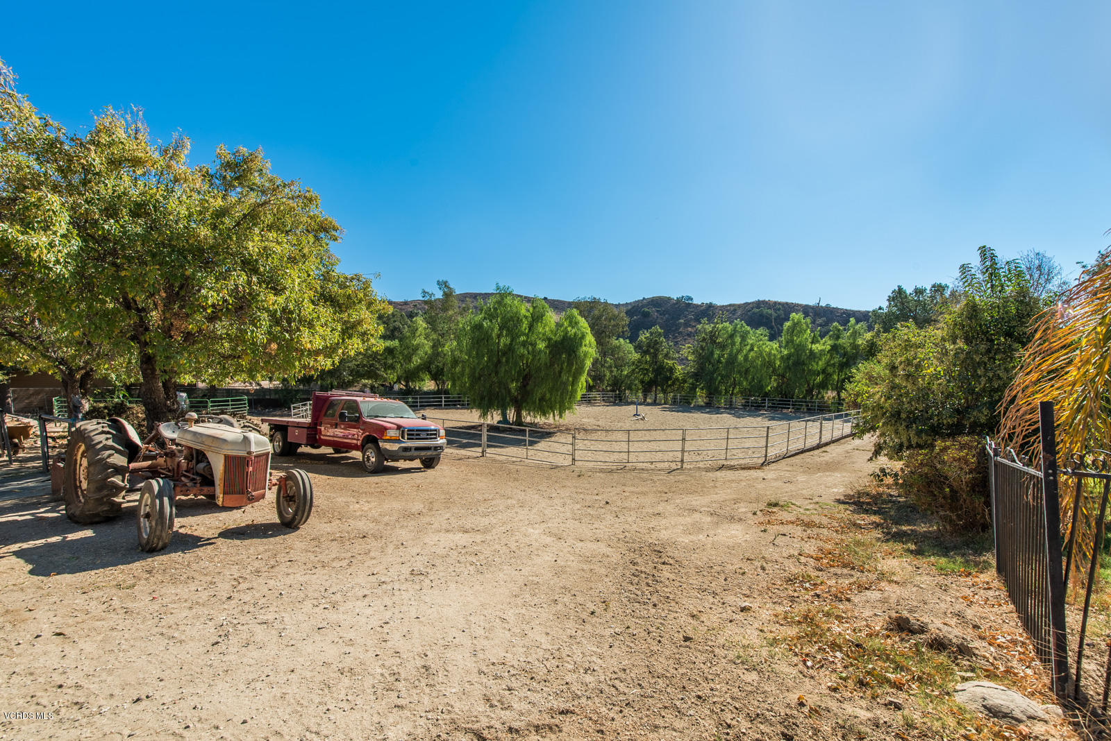 1366 Rambling Road Simi Valley, CA 93065 - Photo 29 of 47 MLS 1366 Rambling Rd Simi Valley-29