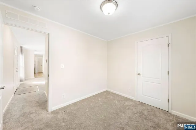 $190,000 | 225 Albert Street, Lodi, NJ 07644