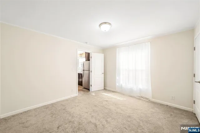 $190,000 | 225 Albert Street, Lodi, NJ 07644