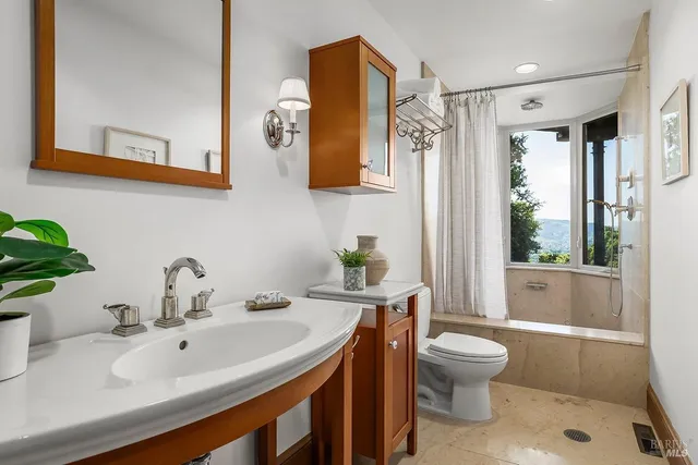 $16,000 | 1100 Bayhills Drive, San Rafael, CA 94903