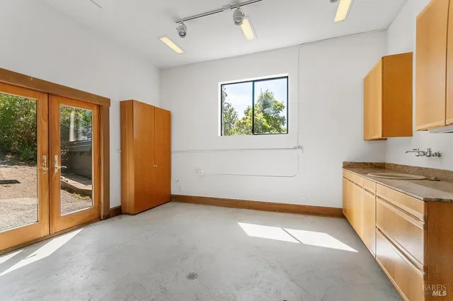 $16,000 | 1100 Bayhills Drive, San Rafael, CA 94903