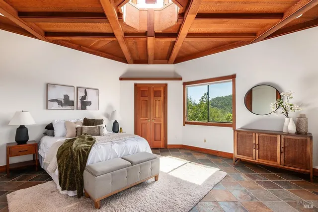 $16,000 | 1100 Bayhills Drive, San Rafael, CA 94903