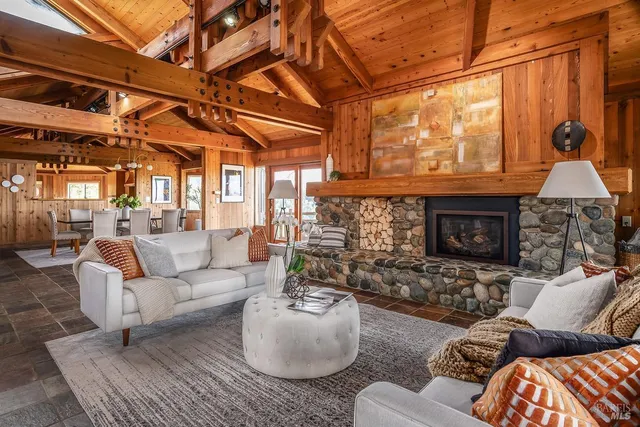 $16,000 | 1100 Bayhills Drive, San Rafael, CA 94903