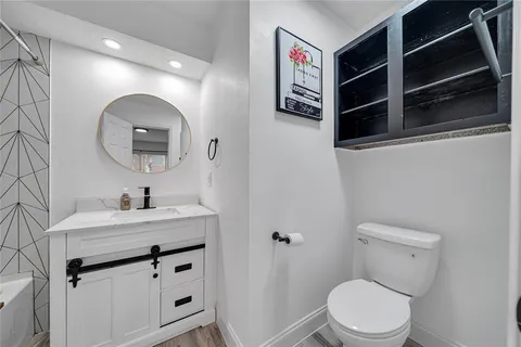 $274,900 | 6738 Eastridge Drive, Unit 101, Dallas, TX 75231