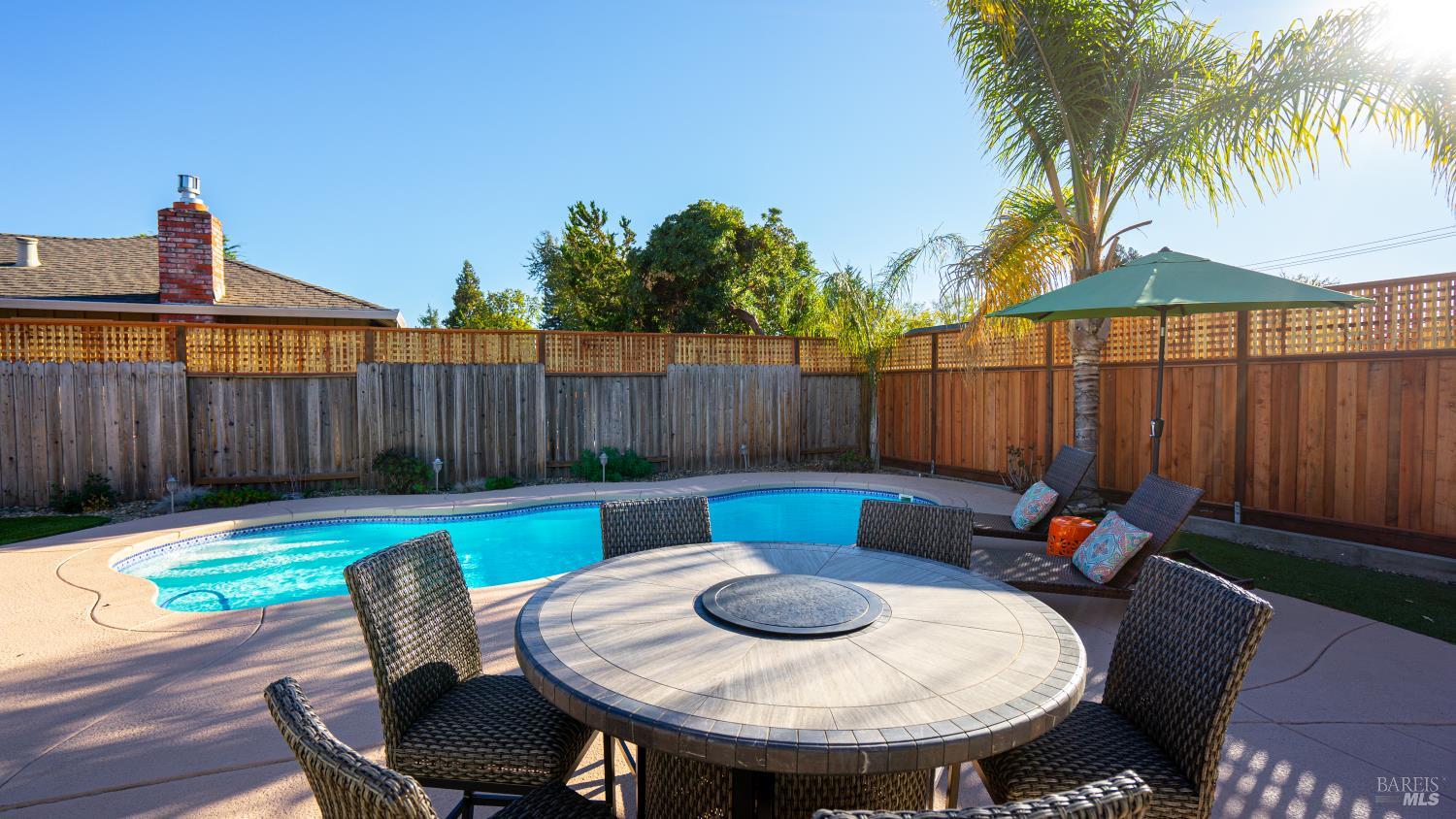 235 Grove Avenue Santa Rosa, CA 95409 - Photo 33 of 37