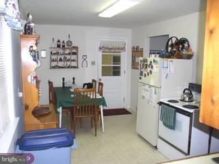 138 South Shady Retreat Road Doylestown, PA 18901 - Photo 3 of 6