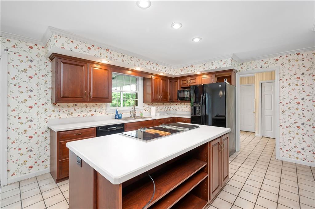 120 Mont Road Butler, PA 16001 - Photo 8 of 50