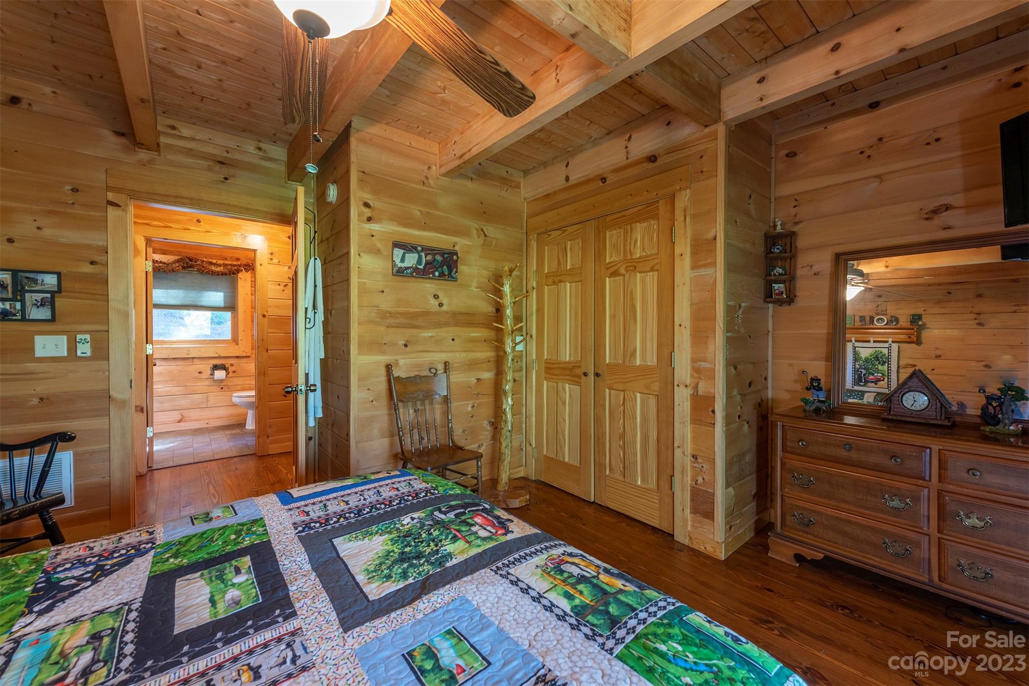 31 Creek Run Road Candler, NC 28715 - Photo 12 of 48 Gallery Image 12