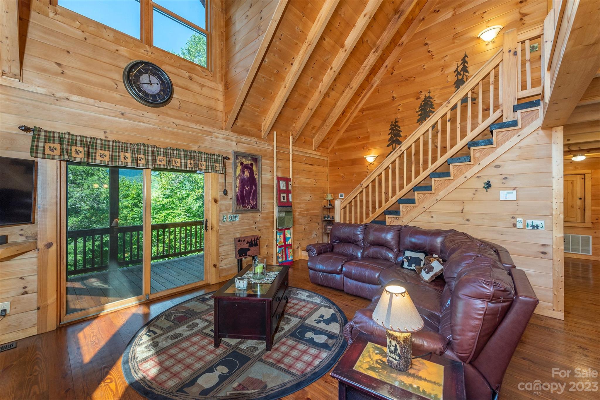 31 Creek Run Road Candler, NC 28715 - Photo 17 of 48 Gallery Image 17
