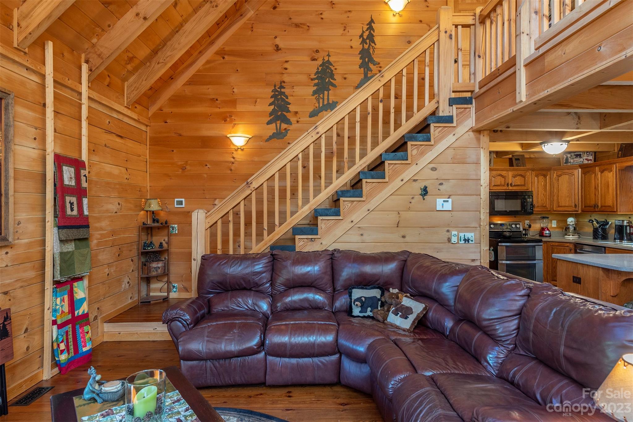 31 Creek Run Road Candler, NC 28715 - Photo 18 of 48 Gallery Image 18