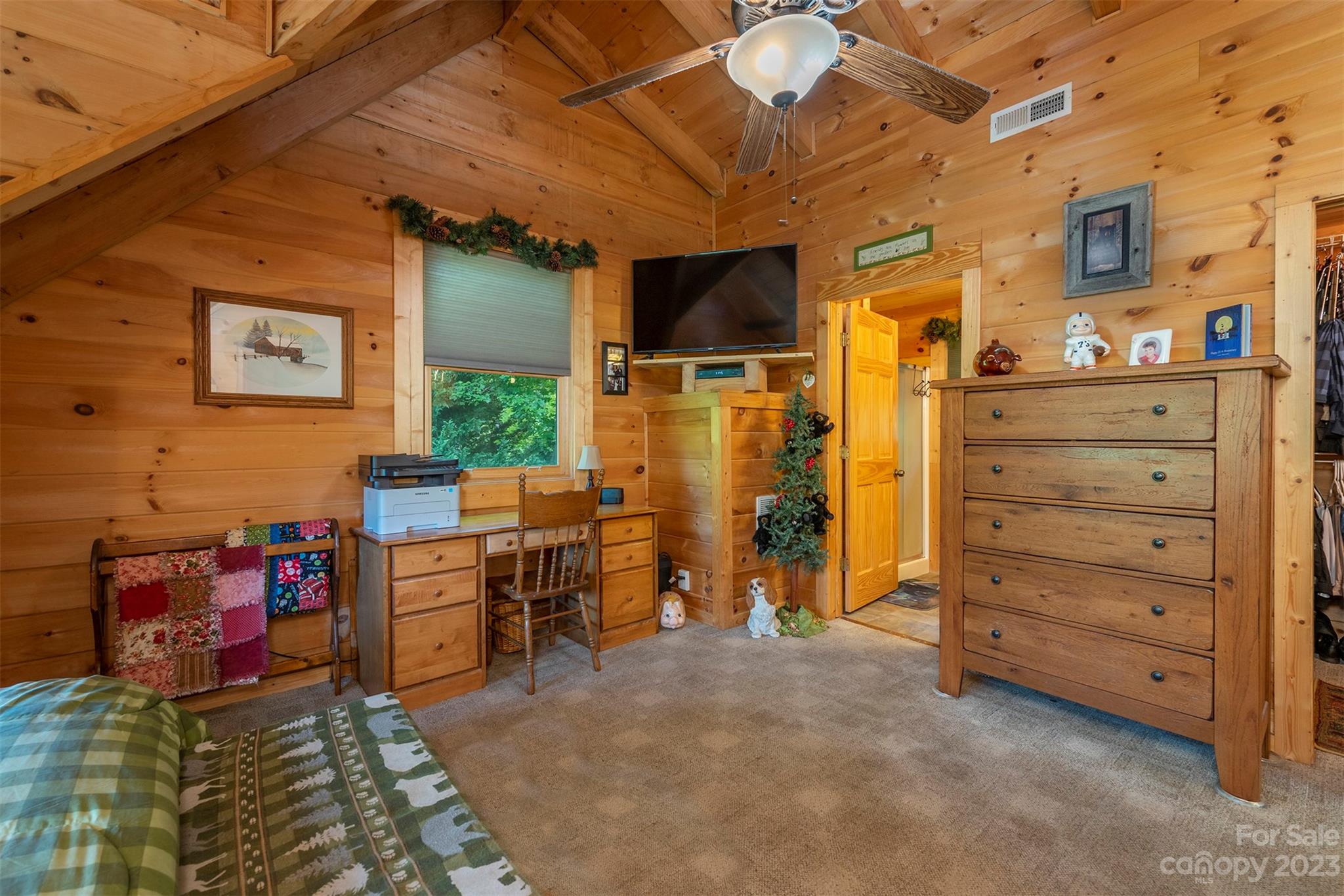 31 Creek Run Road Candler, NC 28715 - Photo 27 of 48 Gallery Image 27