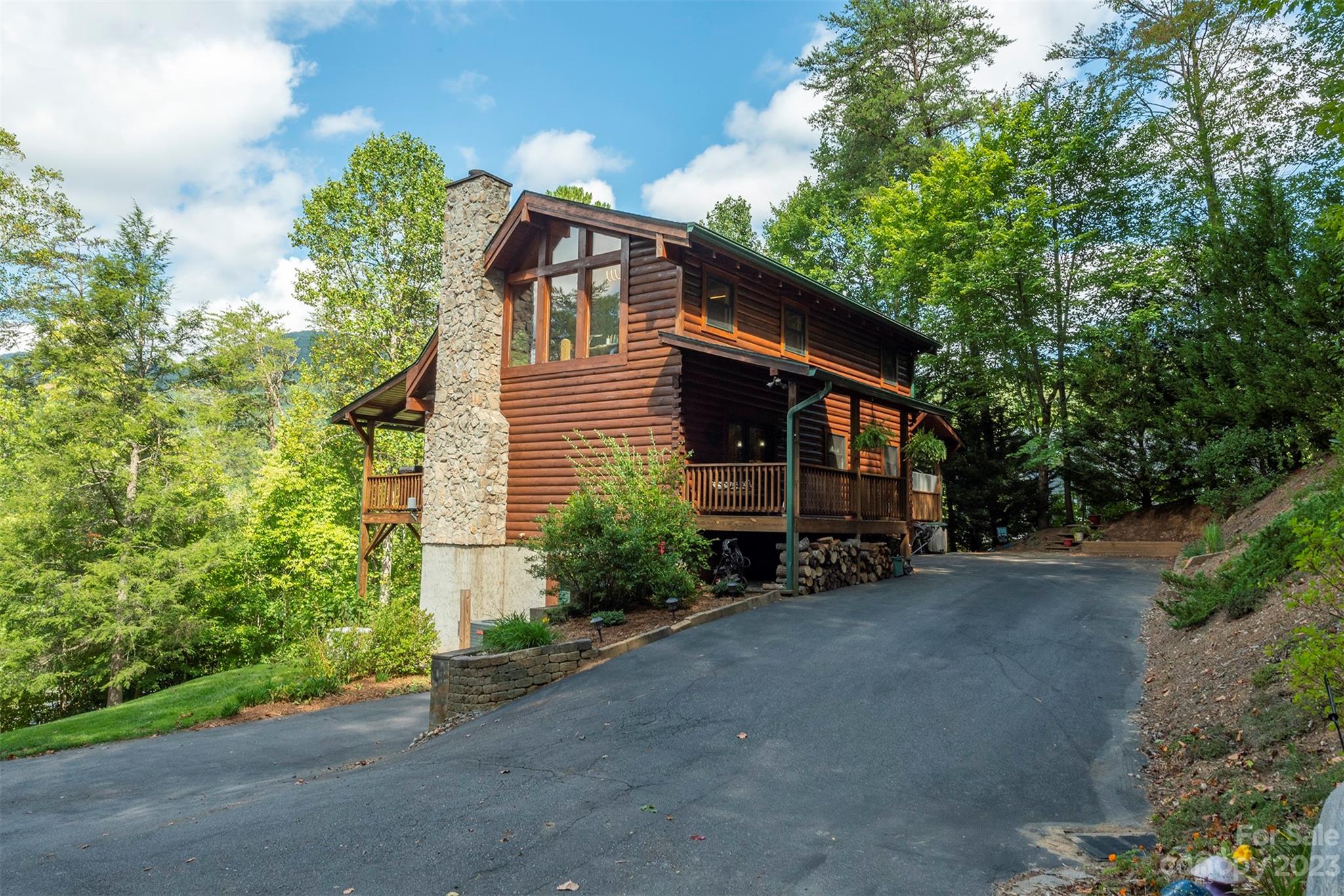 31 Creek Run Road Candler, NC 28715 - Photo 45 of 48 Gallery Image 45
