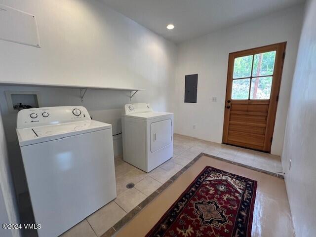 216 Eagle Street Red Cliff, CO 81649 - Photo 33 of 38 a utility room with dryer and washer