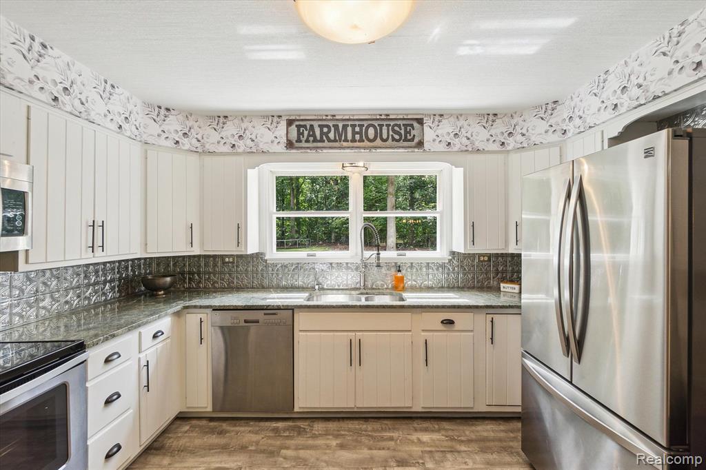 6127 Lobdell Road Linden, MI 48451 - Photo 18 of 70 Gallery Image 18