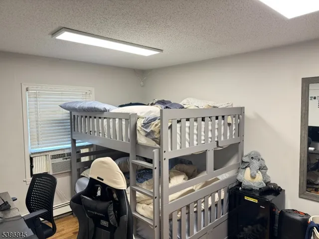 $349,900 | 580 Highway 23, Franklin, NJ 07416