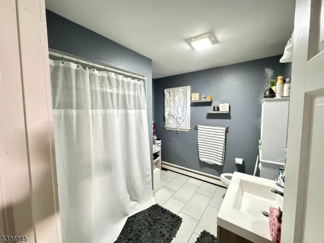 $349,900 | 580 Highway 23, Franklin, NJ 07416