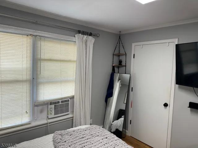 $349,900 | 580 Highway 23, Franklin, NJ 07416