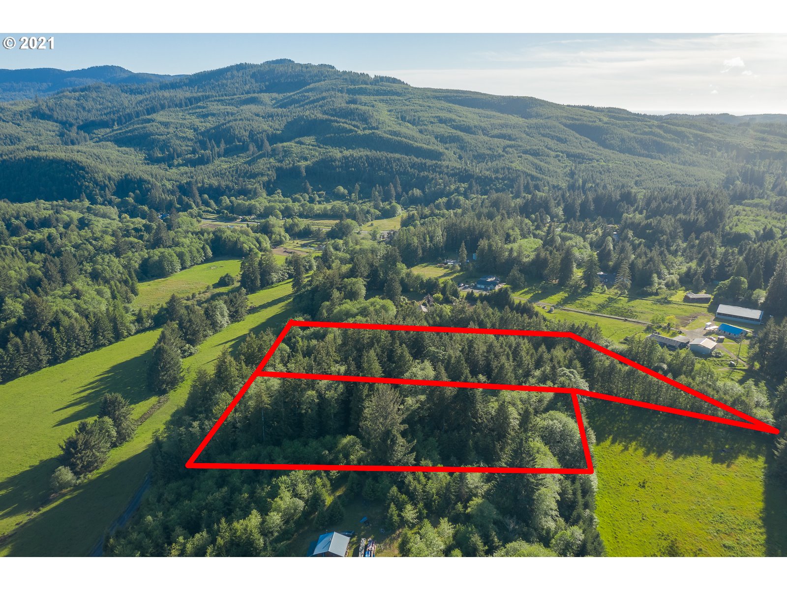 19550 Blanchard Road Cloverdale, OR 97112 - Photo 11 of 13 Gallery Image 11