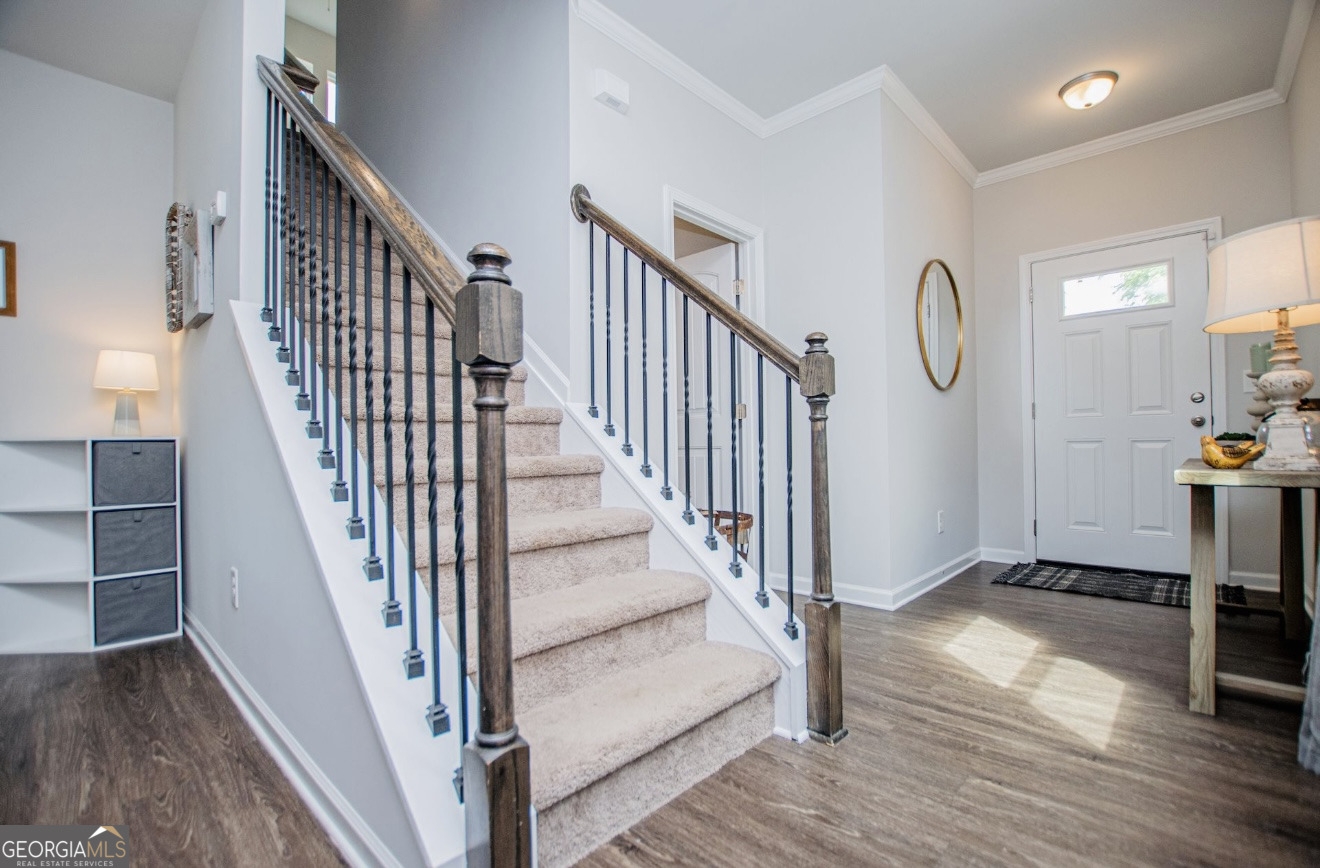 237 Merritt Circle Newnan, GA 30263 - Photo 4 of 37