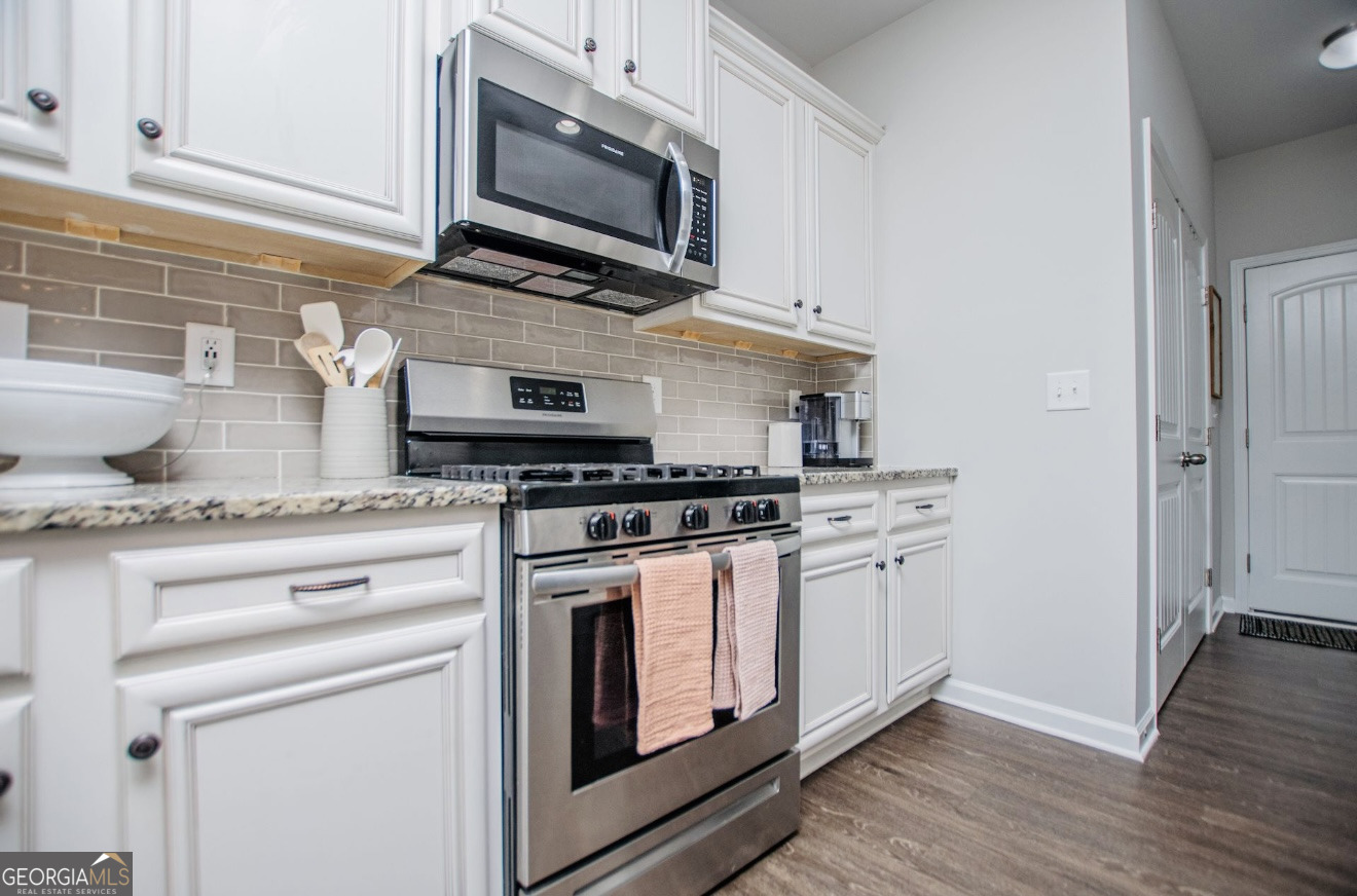 237 Merritt Circle Newnan, GA 30263 - Photo 10 of 37