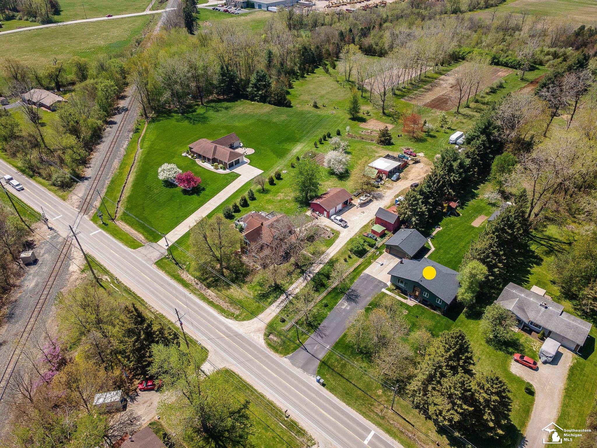 13725 Grafton Road Carleton, MI 48117 - Photo 42 of 51 50173491-7dbb8317-6a16-469f-83d4-c54bb051798a.JPG