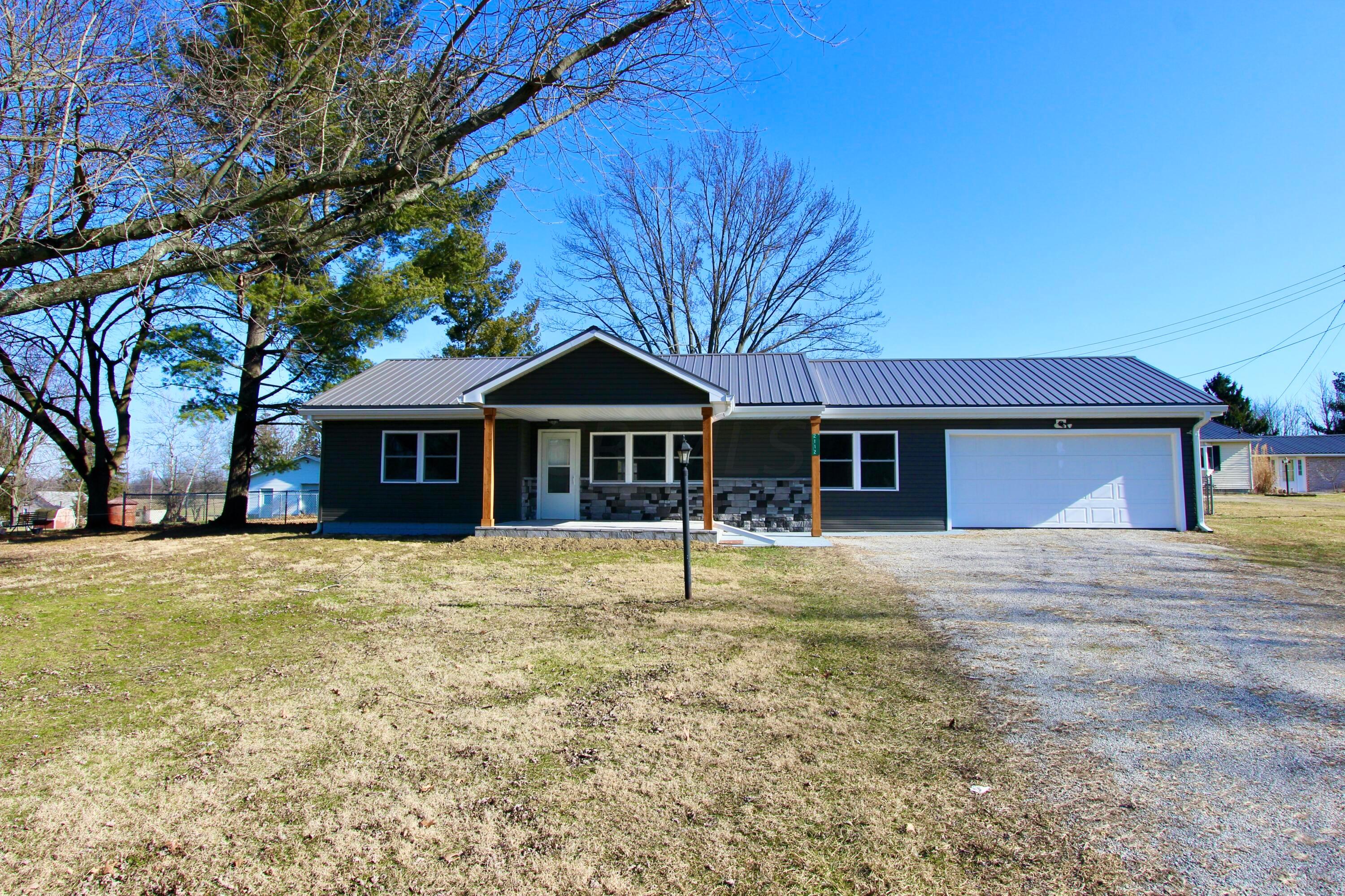 2112 Smeltzer Road Marion, OH 43302 - Photo 1 of 12 front photo