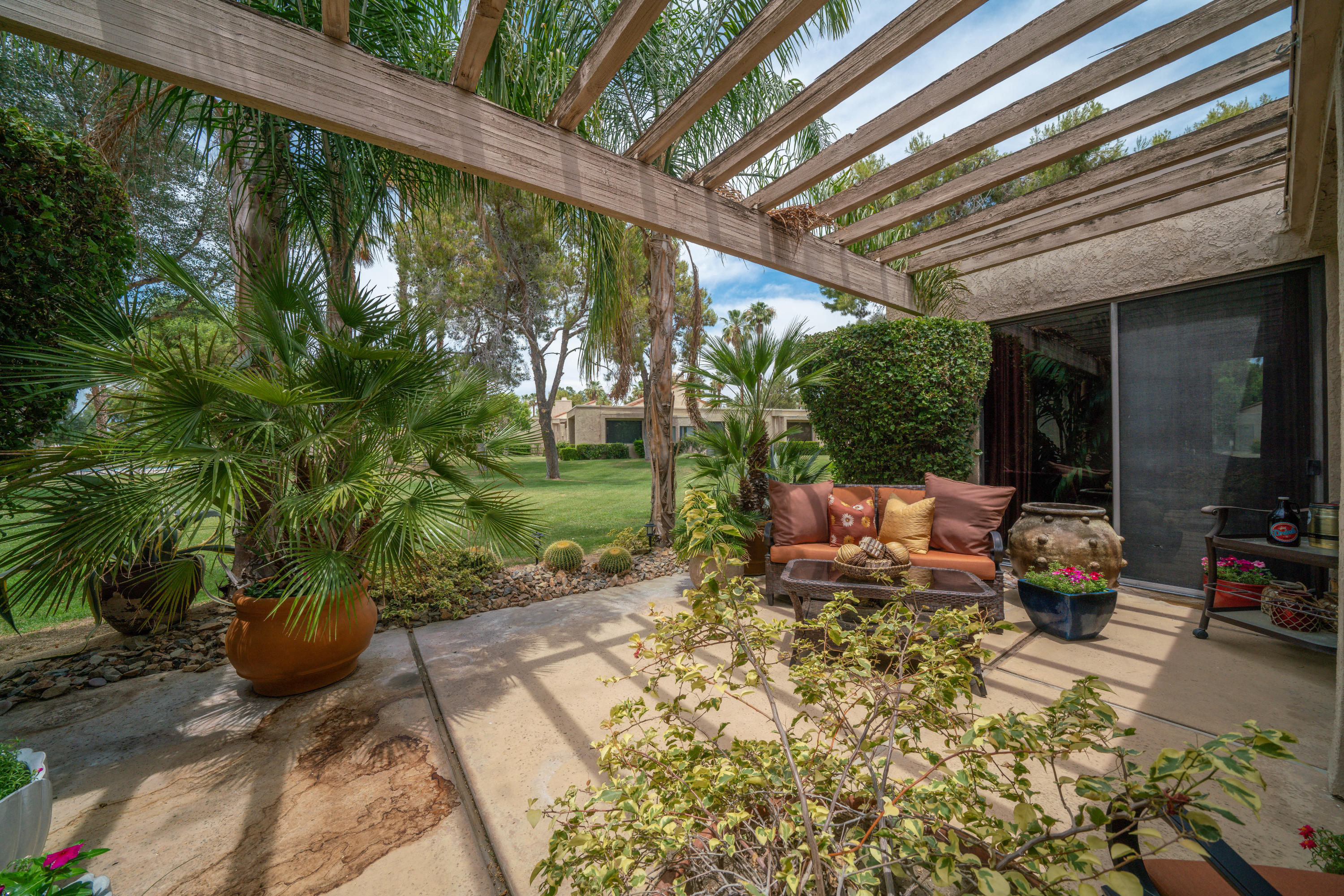 709 Inverness Drive Rancho Mirage, CA 92270 - Photo 23 of 28 Photo-20