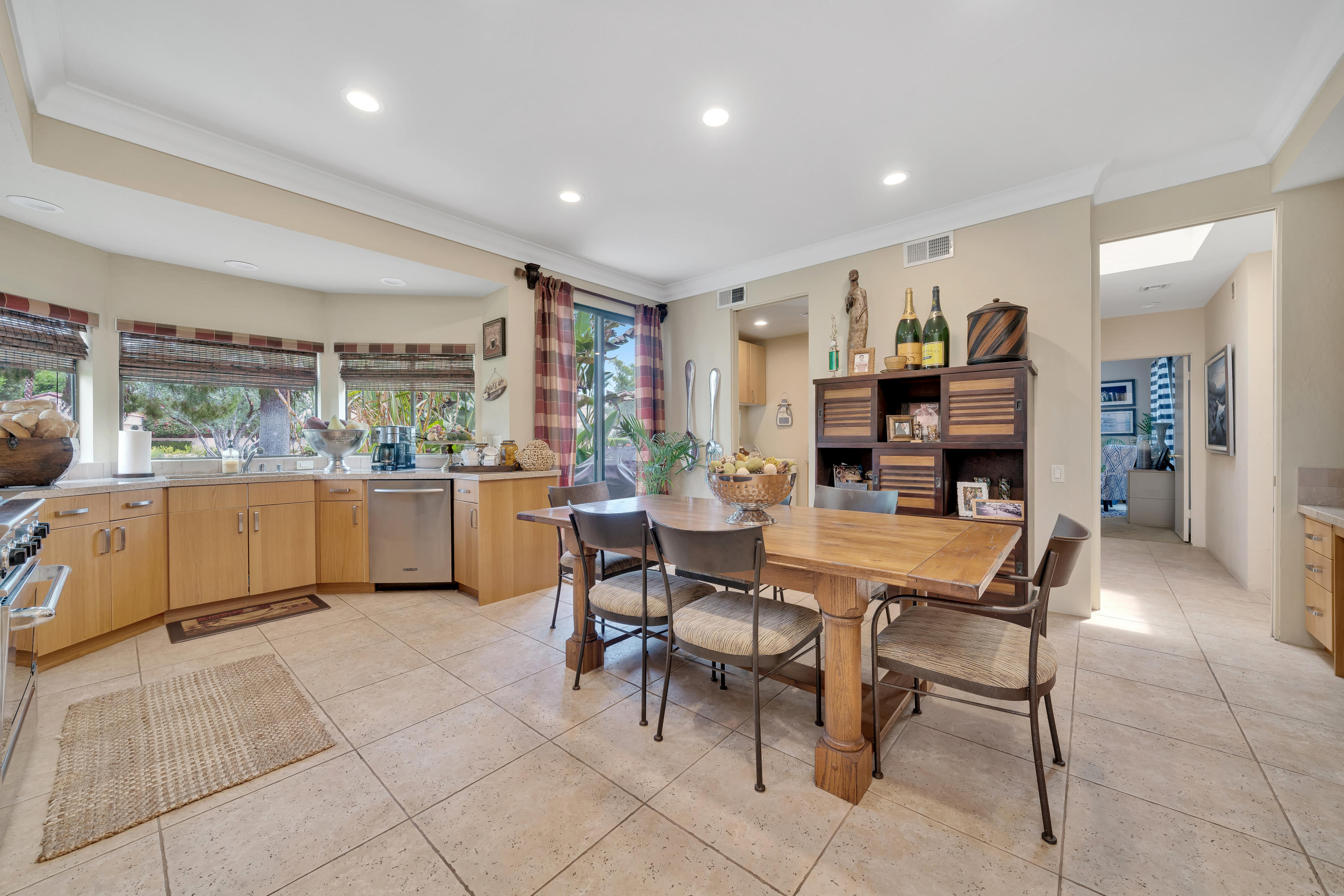 709 Inverness Drive Rancho Mirage, CA 92270 - Photo 6 of 28 Photo-6
