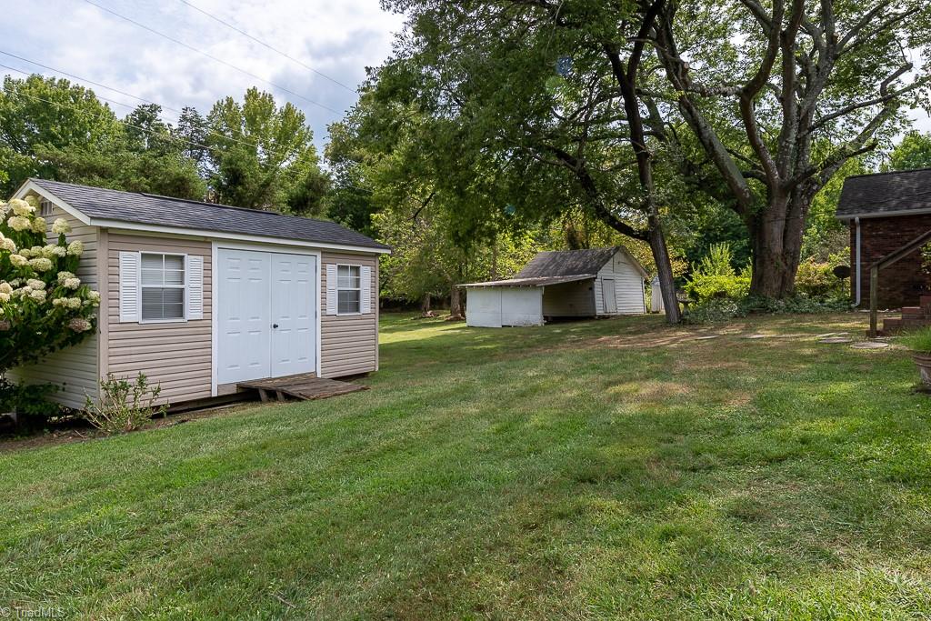 801 Taylor Road Stoneville, NC 27048 - Photo 3 of 34 Gallery Image 3