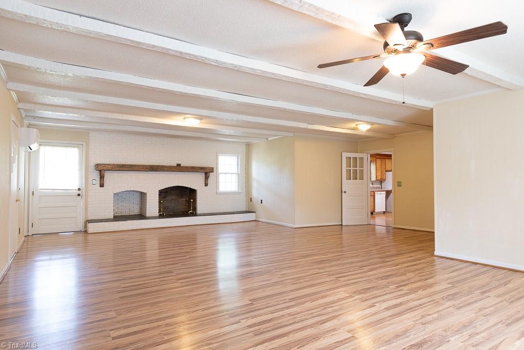 801 Taylor Road Stoneville, NC 27048 - Photo 30 of 34 Large Great Room with fireplace