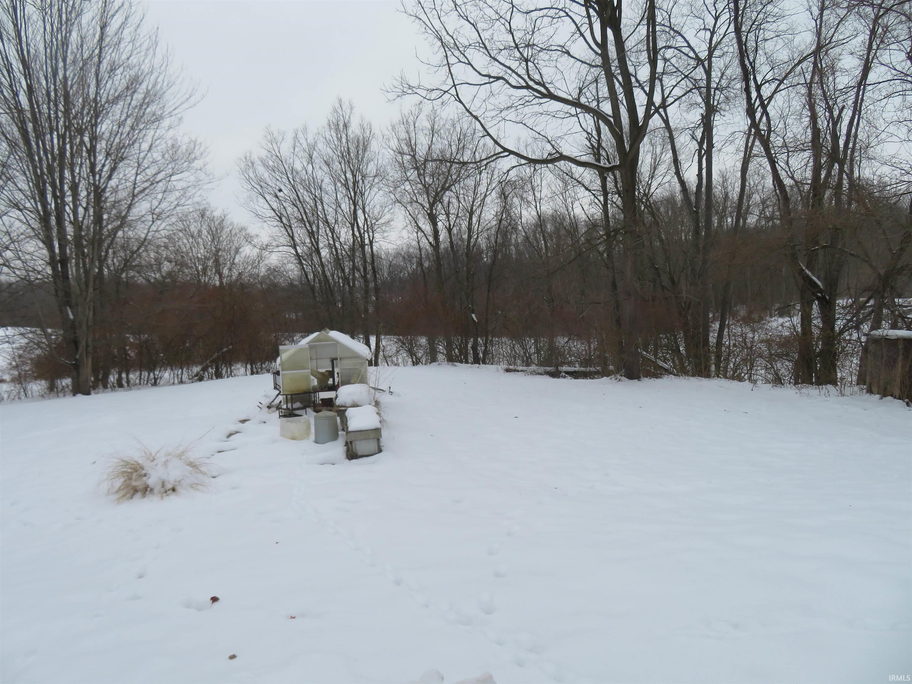 6295 Logansport Road Logansport, IN 46947 - Photo 5 of 26