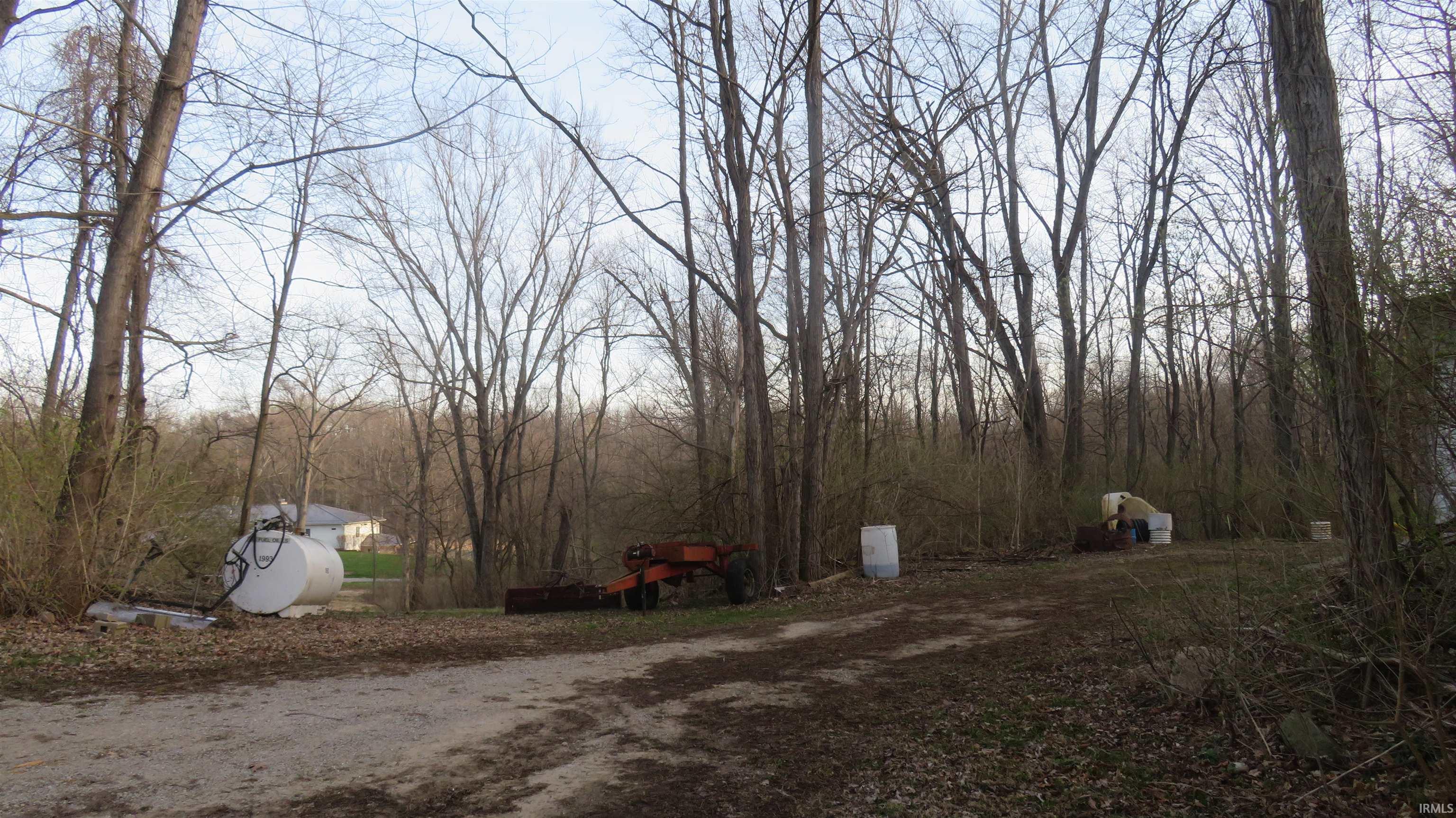 6295 Logansport Road Logansport, IN 46947 - Photo 5 of 30