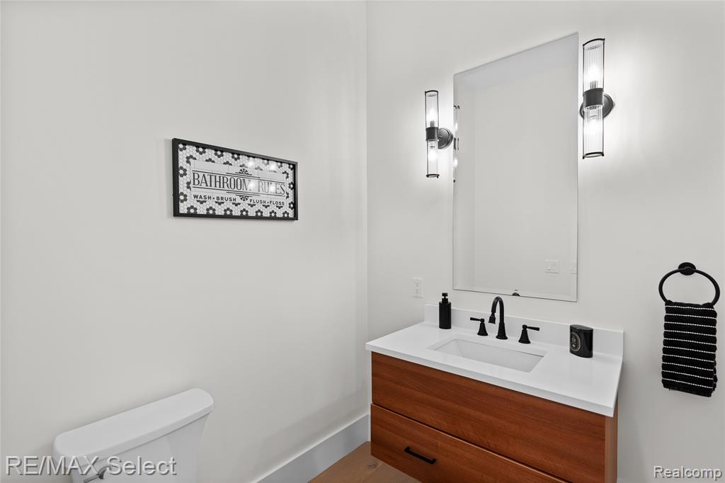 2208 Grove Park Road Fenton, MI 48430 - Photo 48 of 73