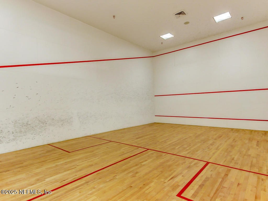 400 East Bay Street, Unit 1409 Jacksonville, FL 32202 - Photo 31 of 76 Squash & Racquetball Court